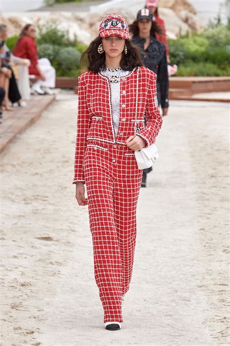 chanel suits 2023